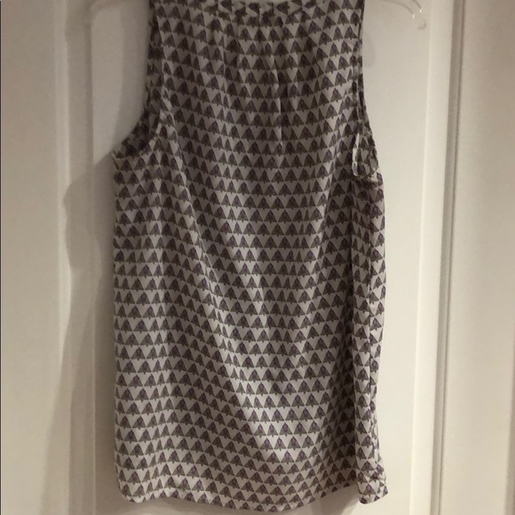 Top - Picture 4 of 4